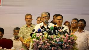 Country can't be run by hired hands: Fakhrul