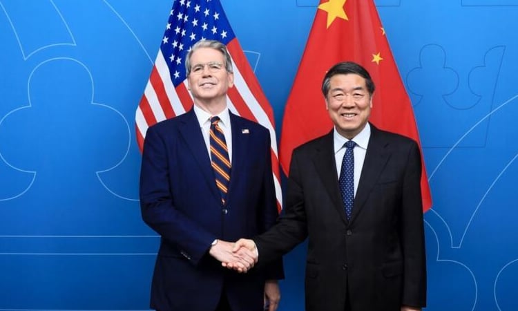 US, China resume trade talks in Stockholm amid pressure to extend ...