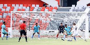 Dzhumashev brace sinks Abahani