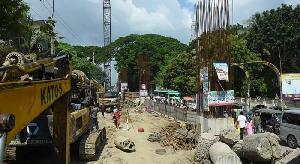 Slow pace of flyover works brings sufferings to Rajshahi people