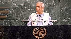 CA Yunus outlines reform agenda; urges action on illicit finance, Rohingya crisis