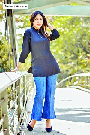 Women's Fashionable Pants: Smart, Trendy & Comfortable