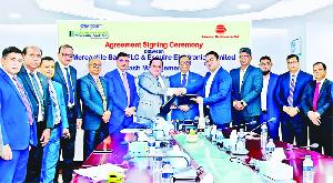 Mercantile Bank signs an agreement with Esquire Electronics