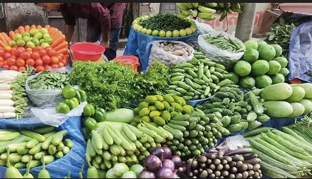 Vegetable prices fall at Dumuria as supply surges