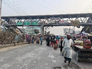 Pedestrians reluctant to use foot-over-bridges on Dhaka-Mymensingh highway