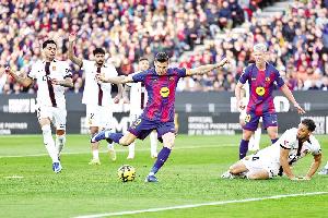 Barcelona beat Mallorca to extend Liga lead