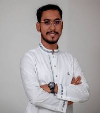 বাংলাদেশের অর্থনীতিতে নতুন সম্ভাবনা: রপ্তানি আয় বৃদ্ধির লক্ষ্যে সরকারের উদ্যোগ