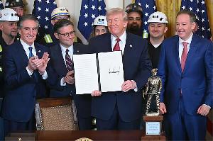 US House votes to rescind Trump tariffs on Canada