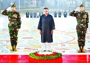 Nation pays tributes to language martyrs
