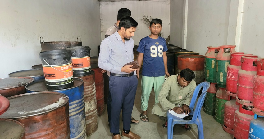 বাংলাদেশে অনলাইন শিক্ষার ভবিষ্যৎ: ডিজিটাল ডিভাইড কমাতে সরকারের নতুন উদ্যোগ