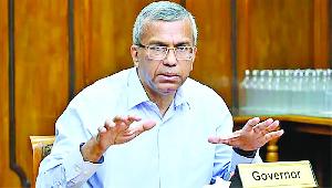 BB chief asks banks to recover stolen assets without yielding to political pressure