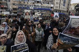 Israel approves death penalty bill for Palestinians convicted of attacks