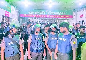 DU students, DMCH doctors’ clash halts emergency services
