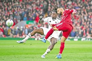 Arsenal suffer major title blow as Liverpool earn vital win