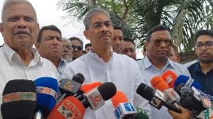 Minister Anee sees Meghna erosion in Noakhali 