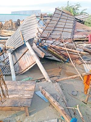 Nor'wester wreaks havoc at Sundarganj