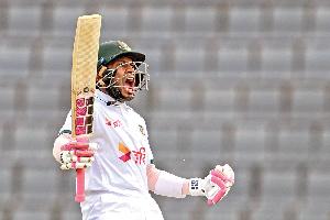 Mushfiq becomes BD's leading Test centurion