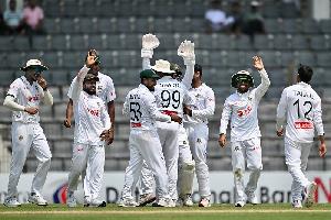 Rizwan keeps Pakistan alive in tense Sylhet Test