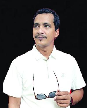 Journo Rakib commits suicide