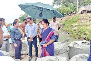 Hundreds of families at risk as Padma erosion continues 