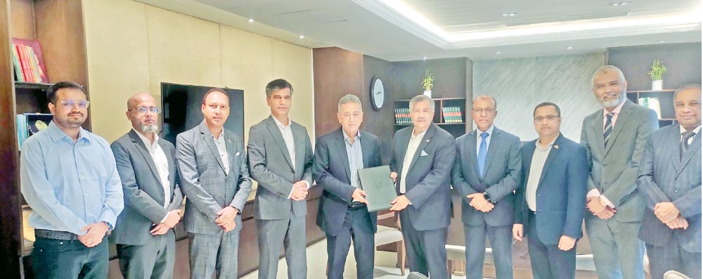 AmCham delegation meets Finance Minister, seek better investment climate