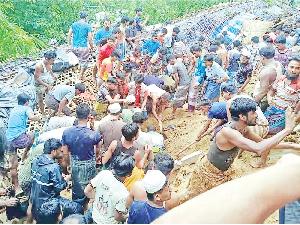 5 killed in Rohingya camp landslide