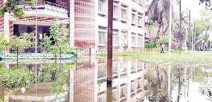 4 govt instts near KUET struggle with water-logging
