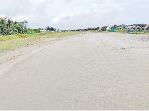 Taltala River at Dumuria silted up just a year after dredging