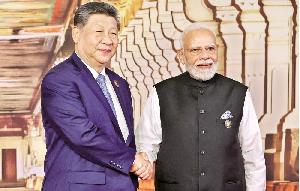 Modi, Xi 'expressed committment' to resolving border issue