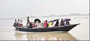 Boats: Only lifeline for people in 25 Rajarhat chars