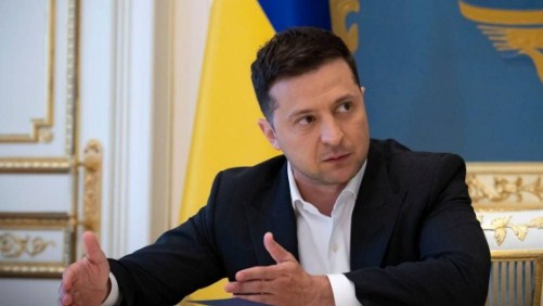 Ukraine leader urges West not to stir 'panic' 