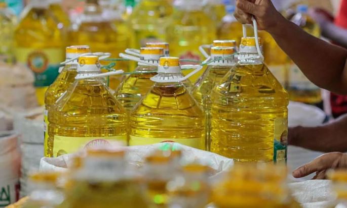 Soybean oil prices may drop soon: Commerce secretary