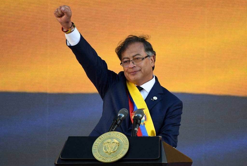 Gustavo Petro sworn in as Colombia's 1st leftist president