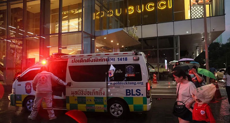 At least two killed in Thailand’s shopping mall shooting