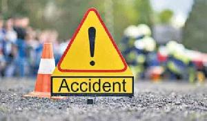Father, daughter killed in road crash on Bangabandhu expressway 