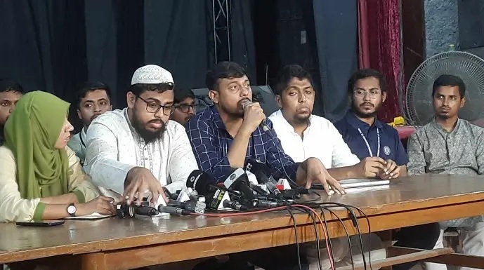 Representatives of the central health sub-committee of the Anti-Discrimination Student Movement hold a press conference held at Dhaka University's TSC auditorium on Saturday afternoon.