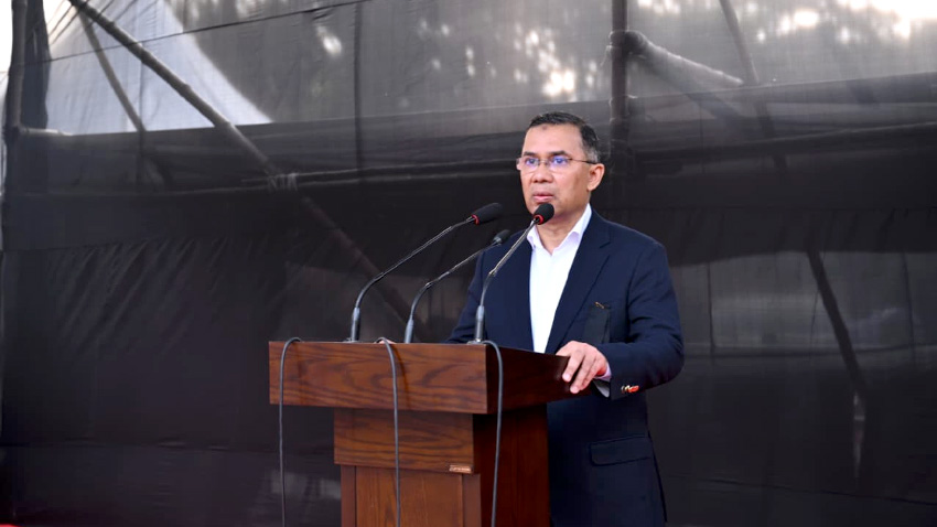 BNP Acting Chairman Tarique Rahman sought doa for his mother, Begum Khaleda Zia—a three-time former Prime Minister and the party's chairperson—ahead of her Namaz-e-Janaza (funeral prayer) at Dhaka's Manik Mia Avenue on Wednesday afternoon. Photo: CA's Press Wing